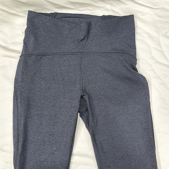Lululemon Train Times 7/8 Pant *25" Size 6 - Picture 2 of 6